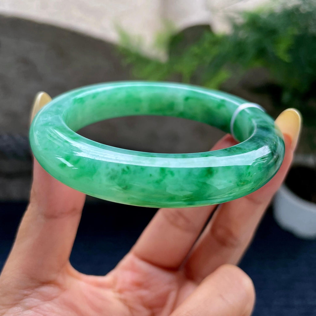细糯种晴底飘绿花正圈平安镯55.4圈 天然缅甸A货翡翠（yc489137）