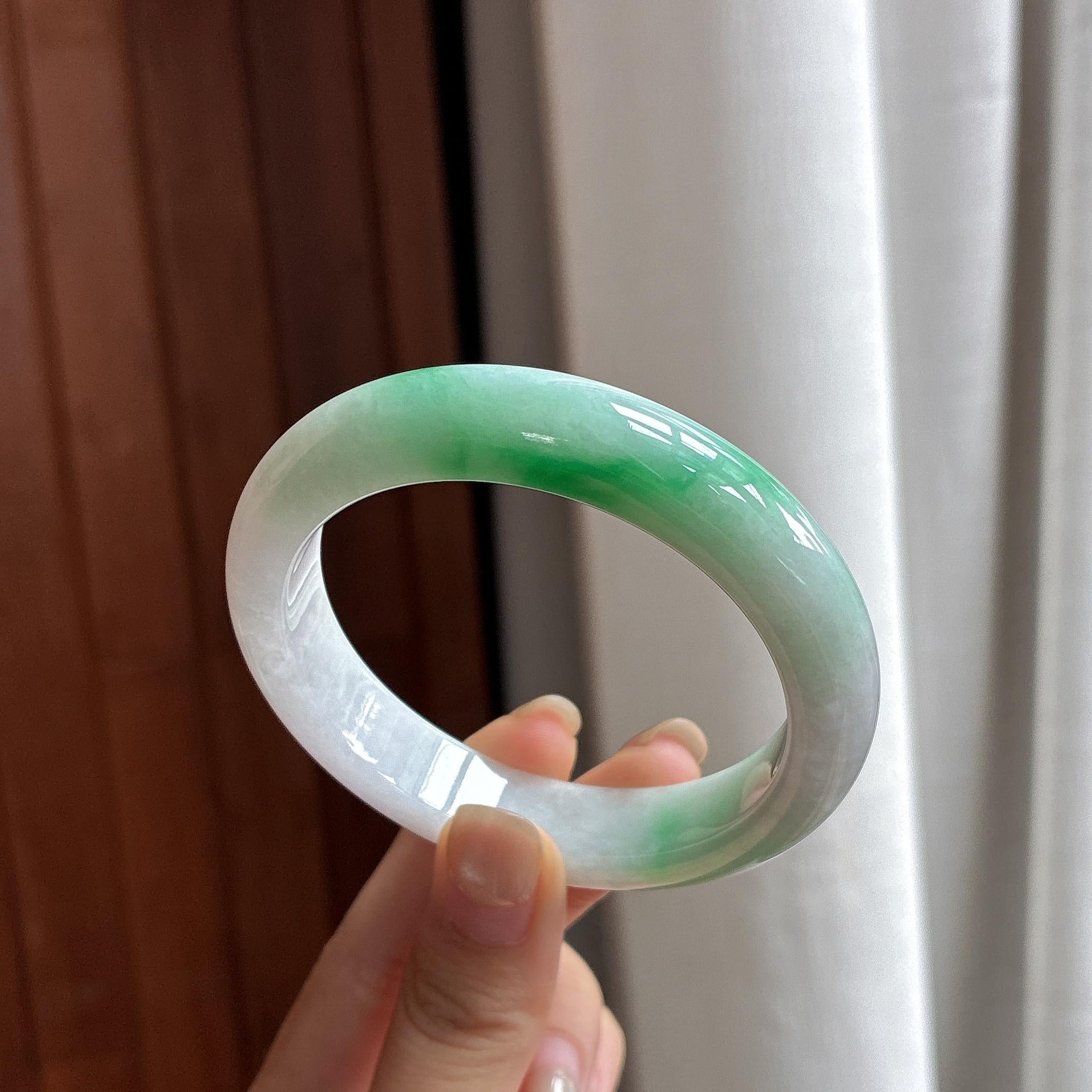 细糯种带色正圈平安镯 55圈 天然A货缅甸翡翠（yc484420）