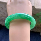 细糯种翠绿圆条手镯（58.2mm）（yc264521）