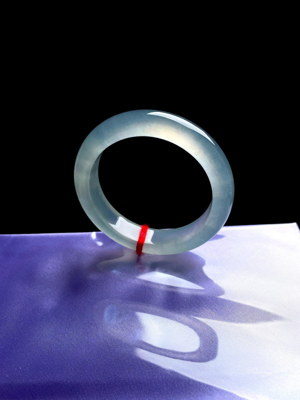 冰玻种淡底色翡翠平安镯（54.8mm）（yc278756）