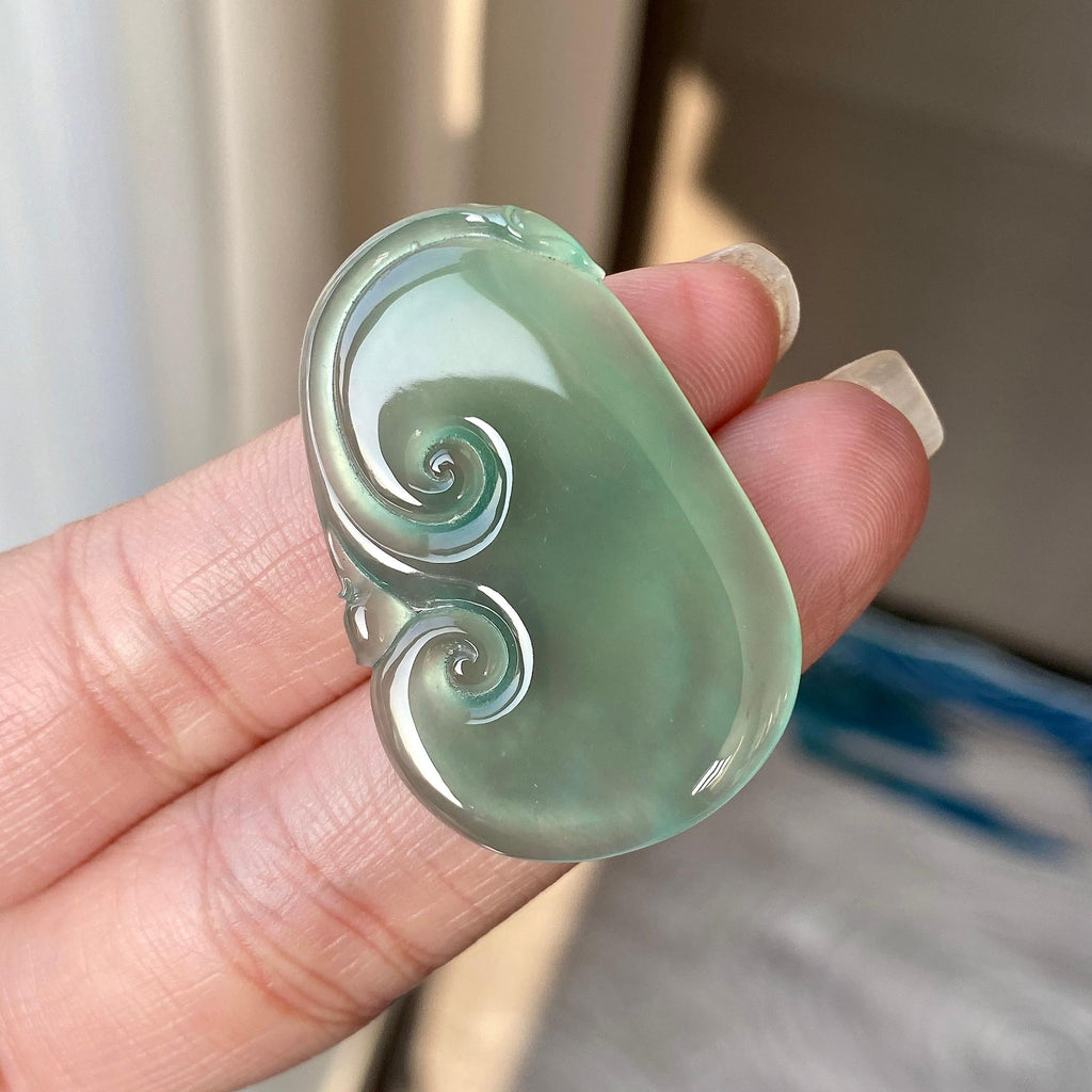 糯冰种晴水如意吊坠（yc304254）