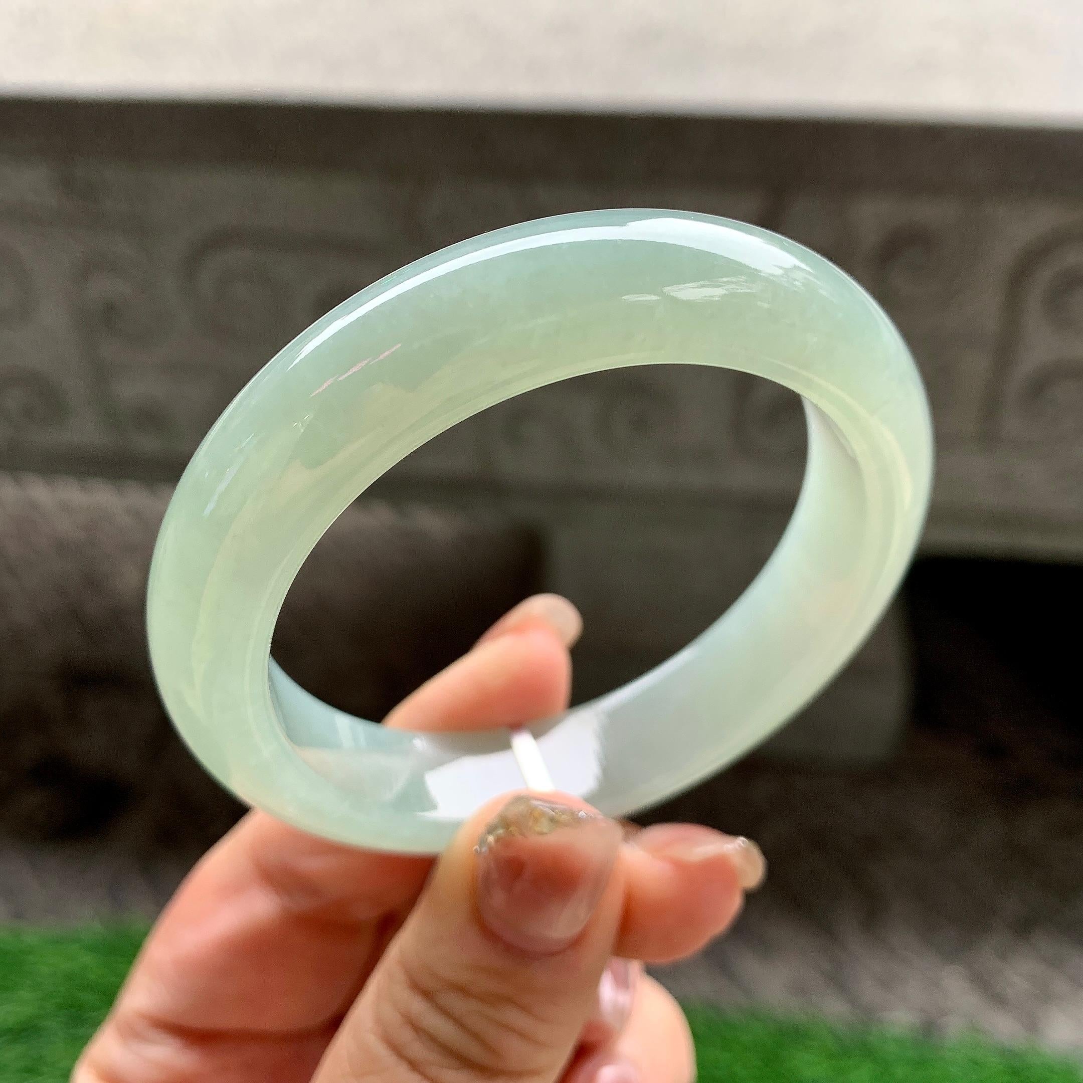 细糯种淡晴底平安镯（53.4mm）（yc288712）
