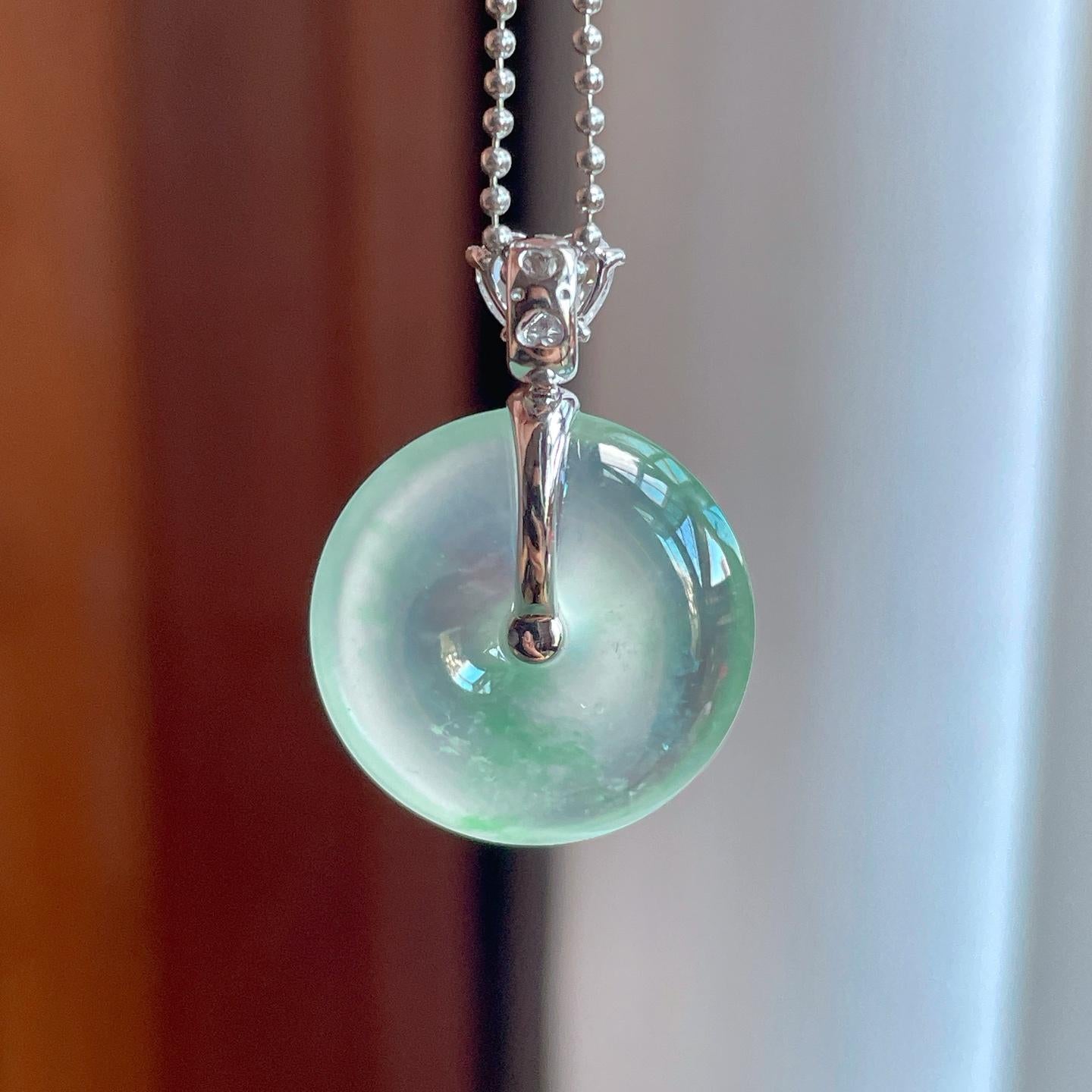 18k金扣冰种飘绿花翡翠平安扣（yc246208）