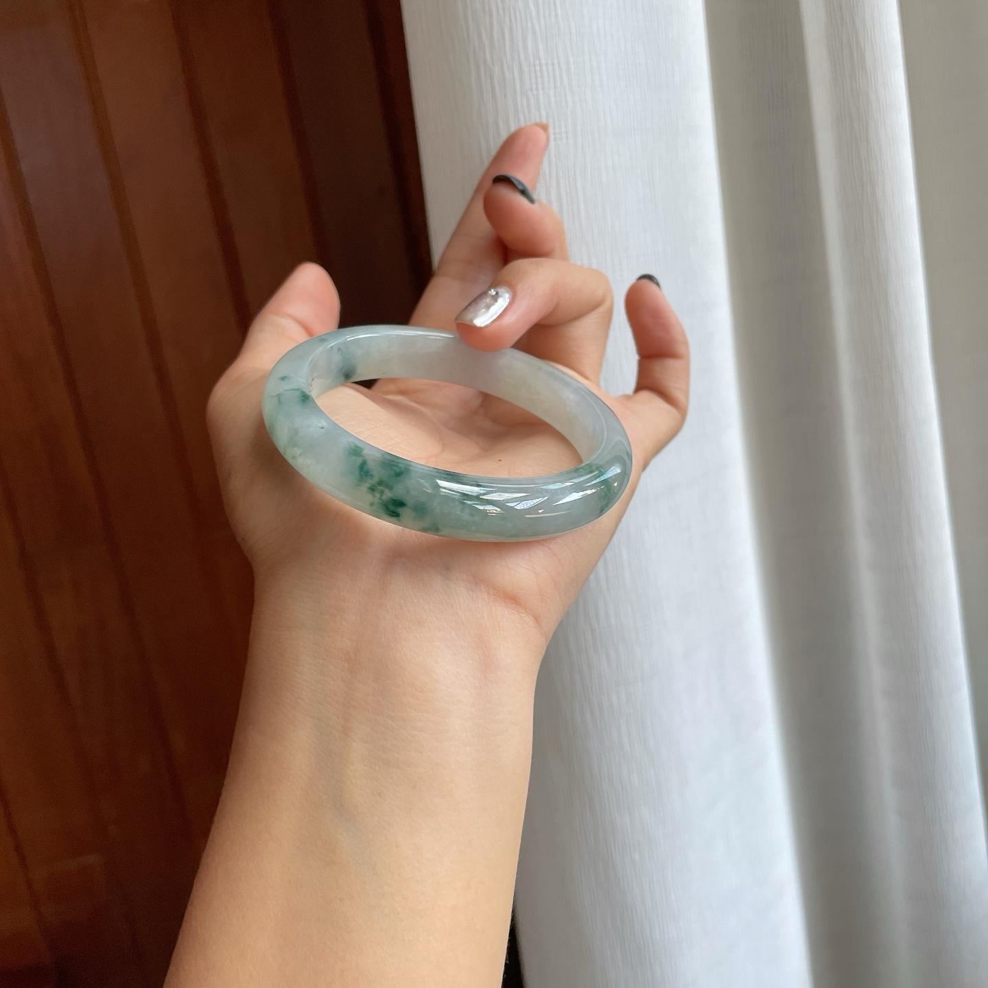 糯冰飘花翡翠平安镯（57.5mm）（yc281665）