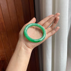 糯冰满绿翡翠圆条手镯（53.5mm）（yc407622）