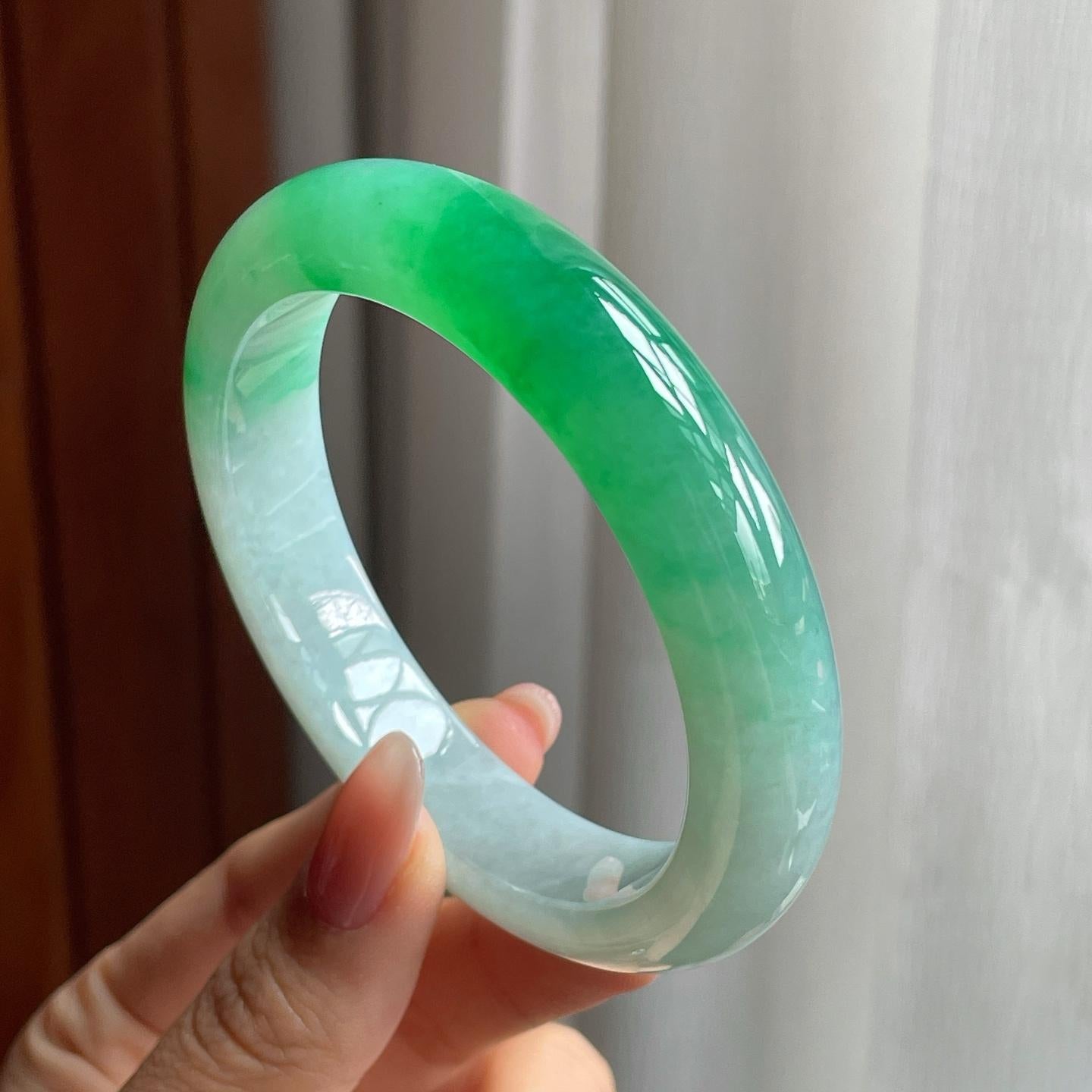 冰种阳绿翡翠平安镯（56mm）（yc177193）