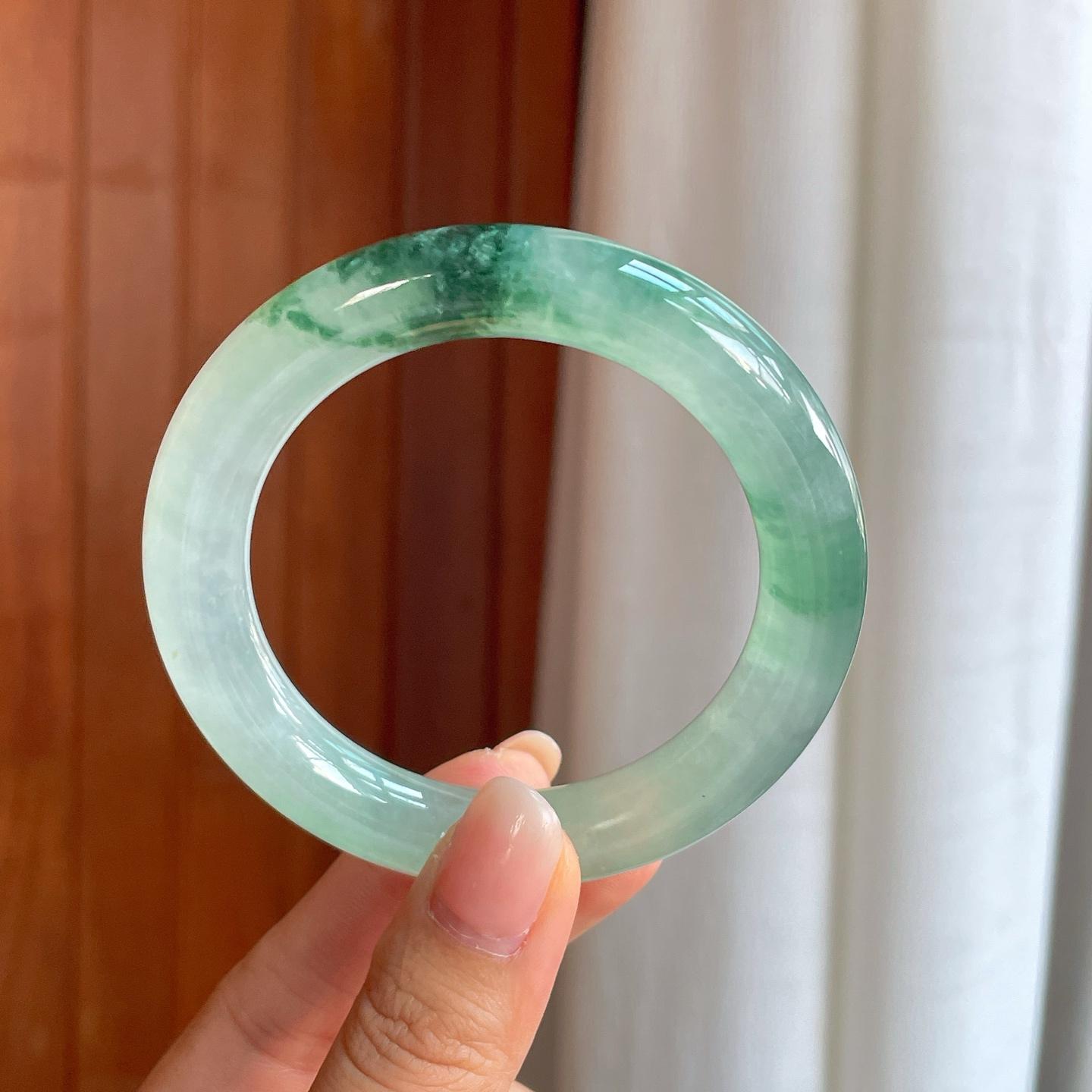 冰种飘花翡翠圆条手镯（55mm）（yc408445）
