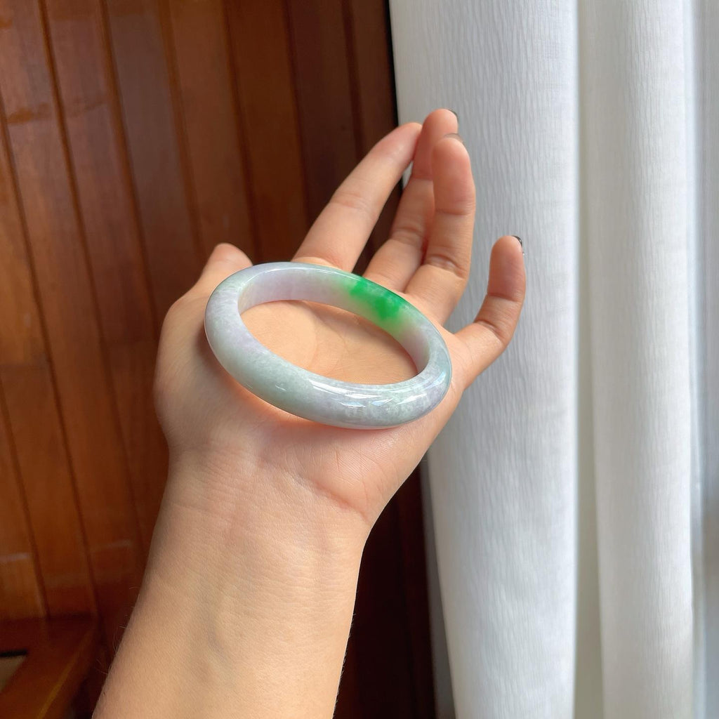 糯种带色翡翠平安镯（54.8mm）（yc276556）