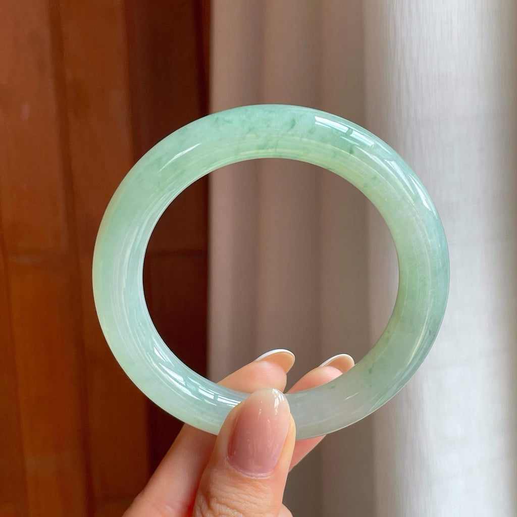 糯冰飘花翡翠圆条手镯（55mm)（yc373297）