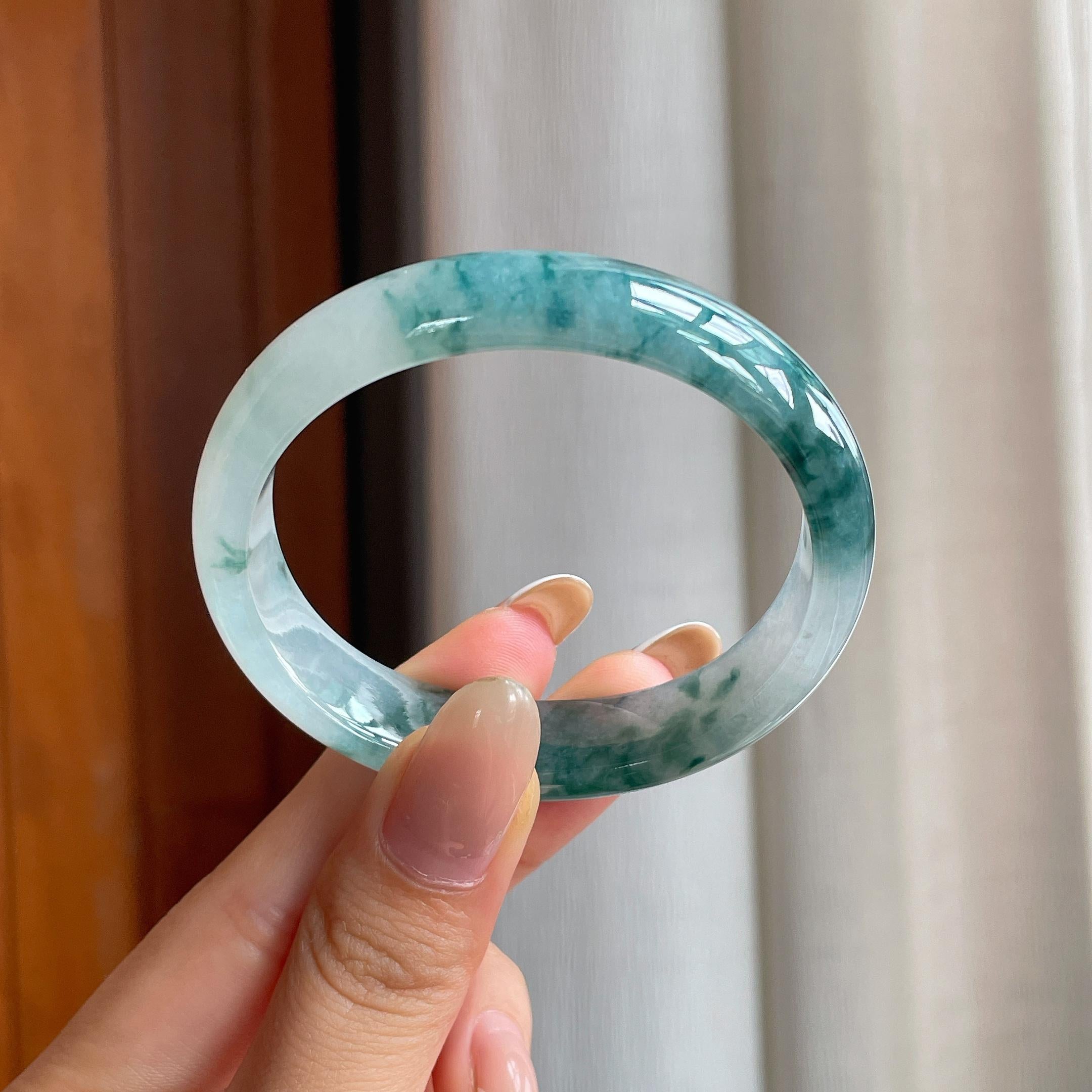 冰飘花翡翠贵妃镯（52.4mm)（yc403976）