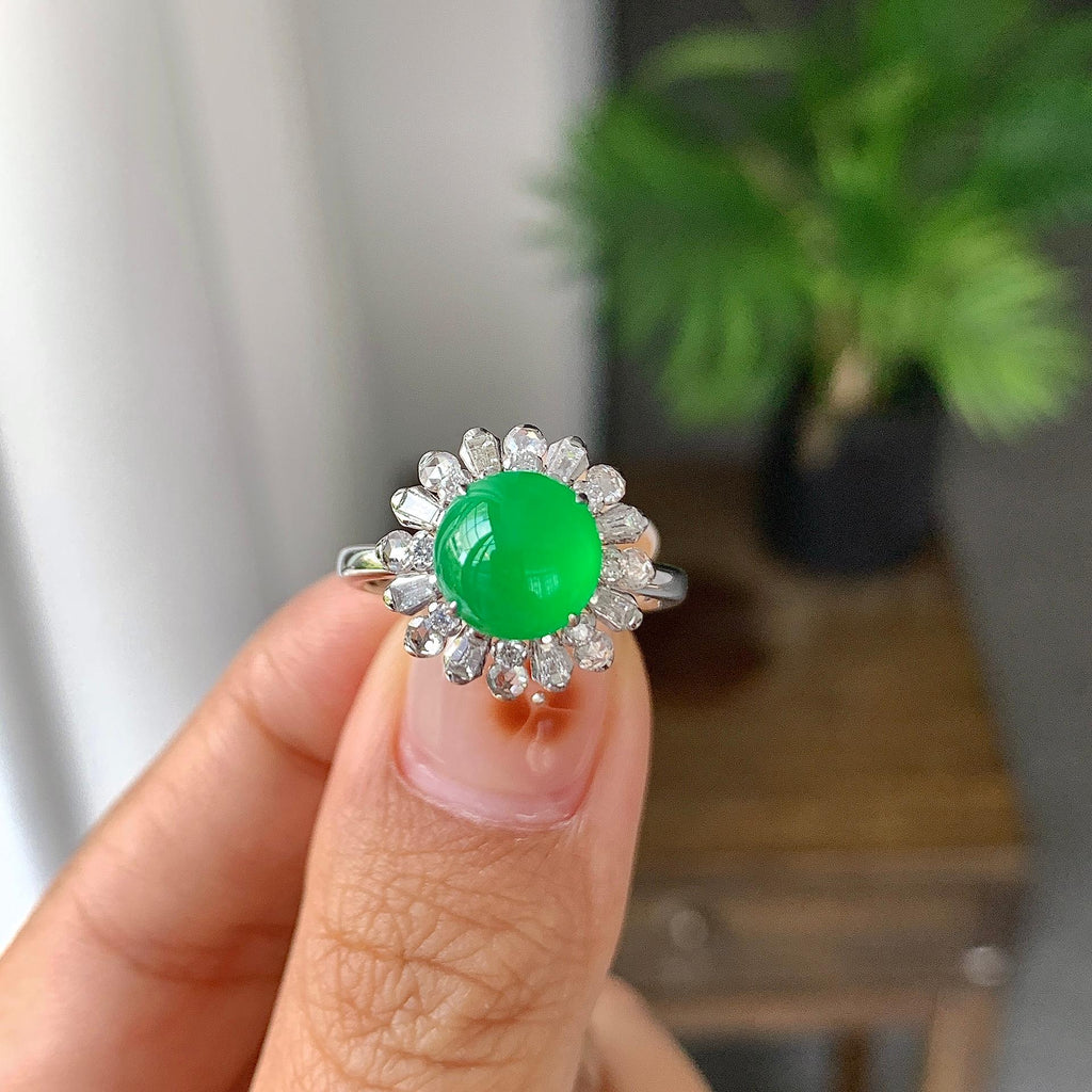 18k金钻镶冰种满绿蛋面戒指（yc255590）