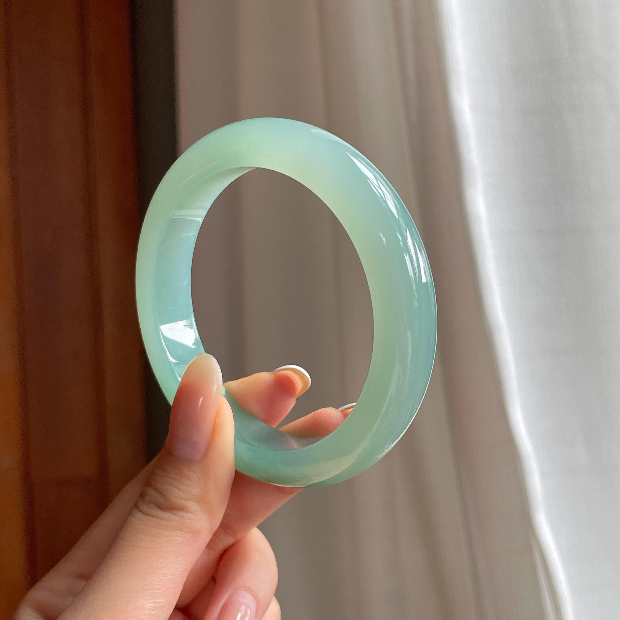 糯冰晴底翡翠平安镯（57mm)（yc414436）