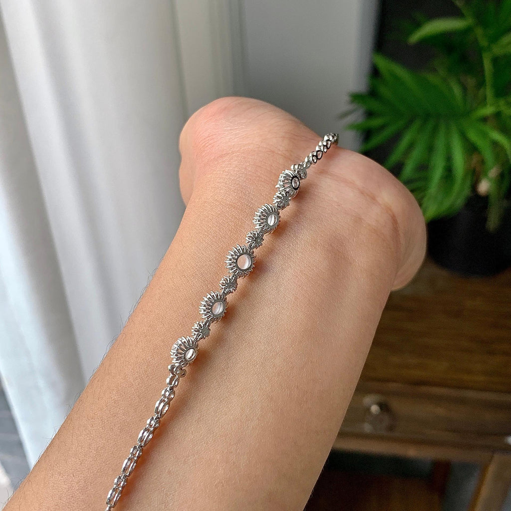 18k金钻镶冰种无色蛋面手链（yc215981）