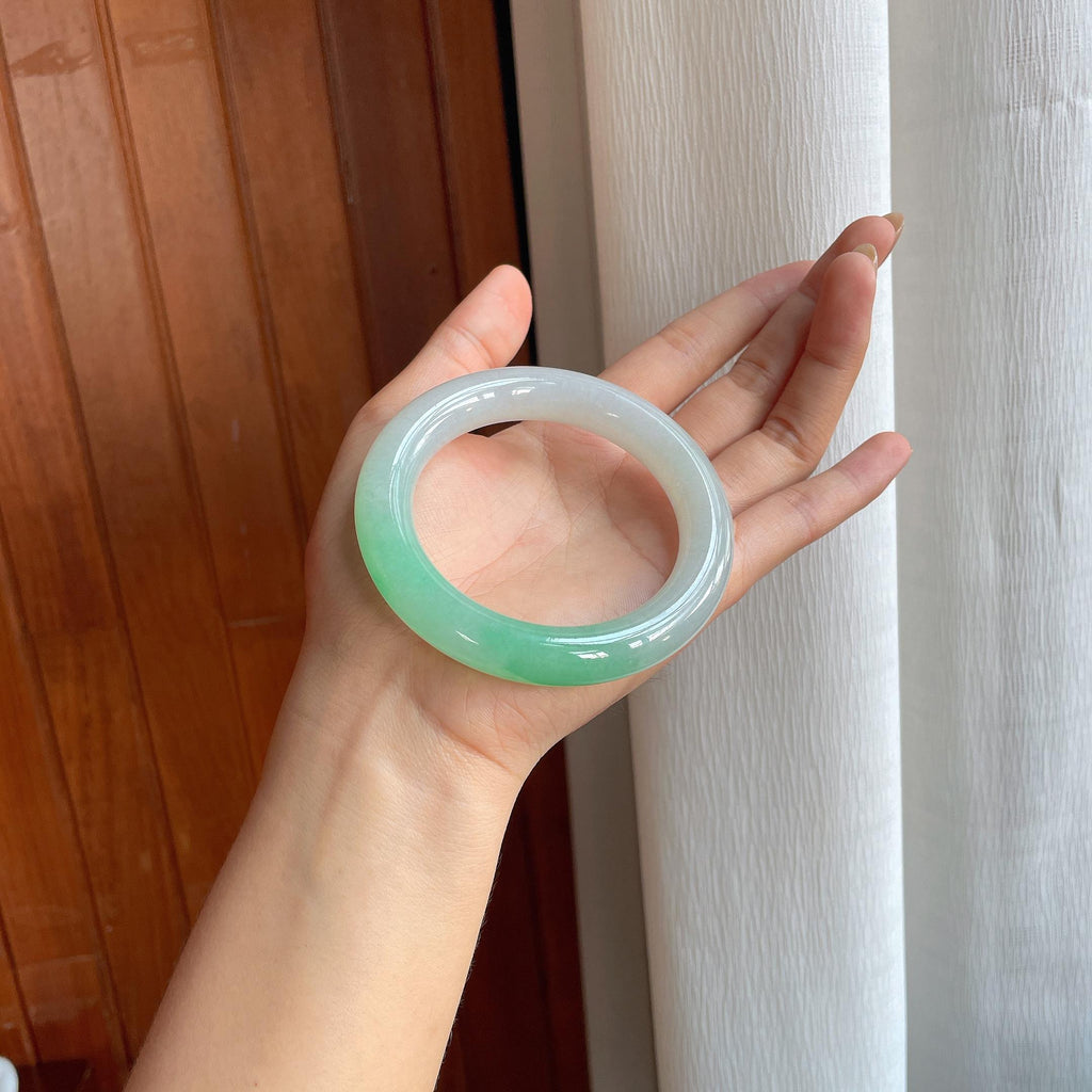 糯冰带色翡翠圆条手镯（58mm）（yc402769）