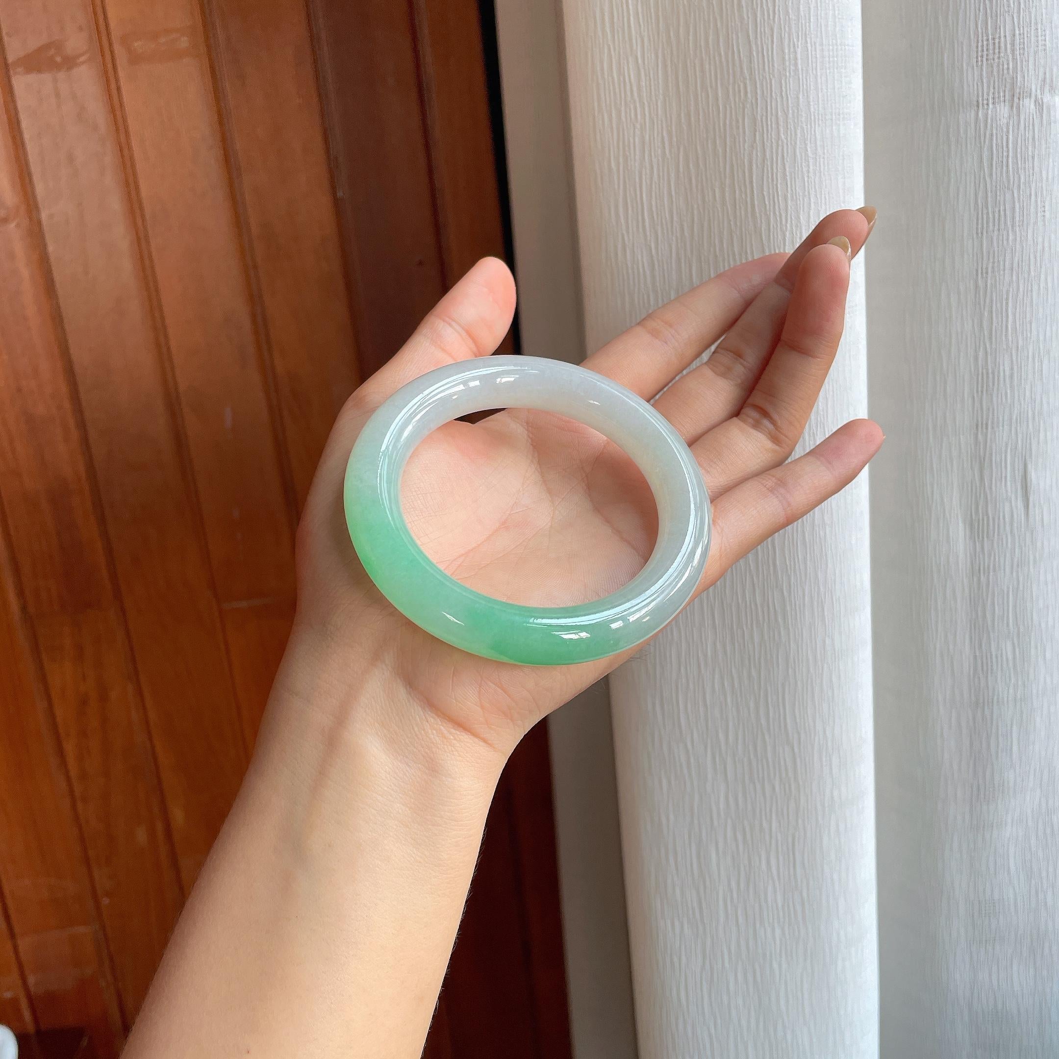 糯冰带色翡翠圆条手镯（58mm）（yc402769）