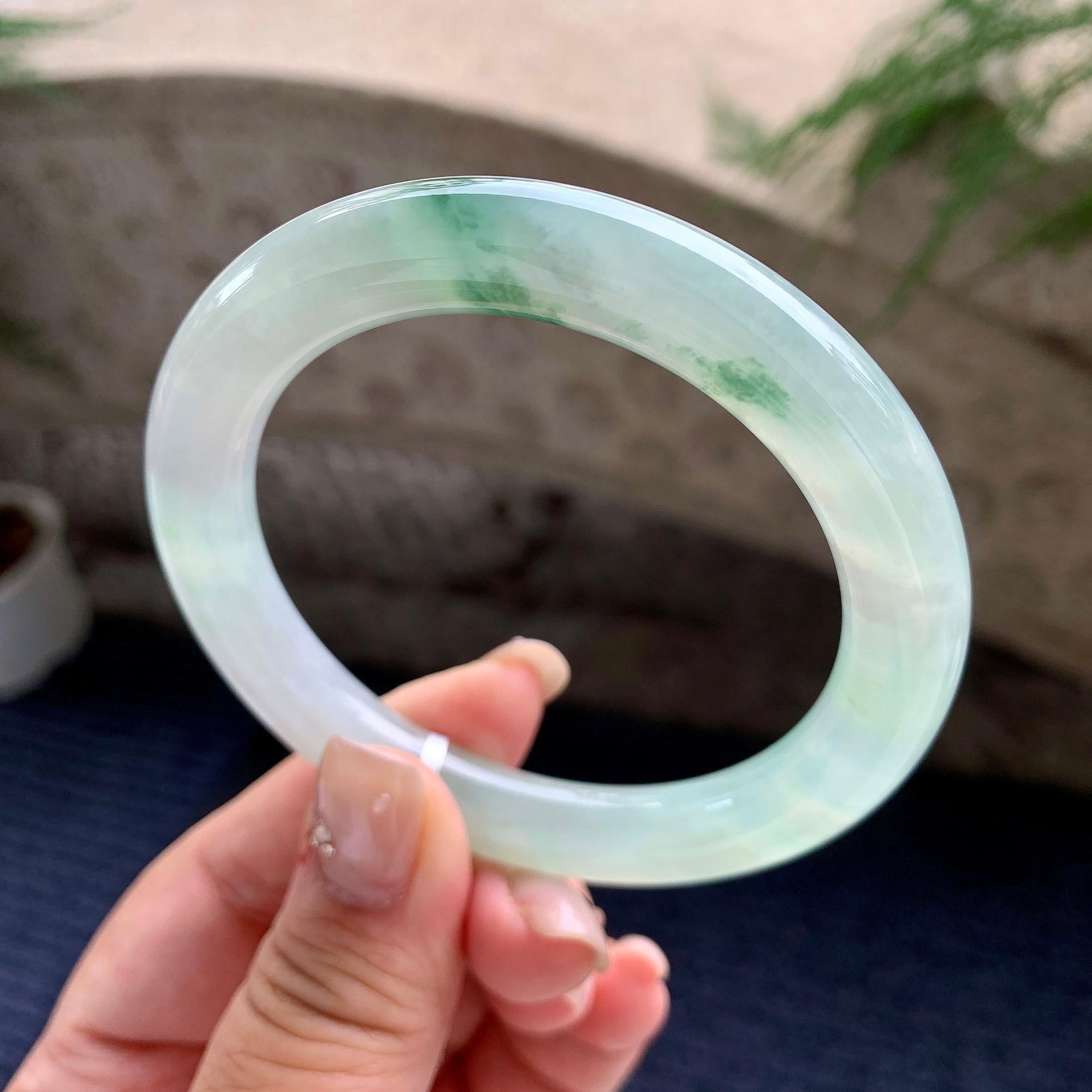 细糯种飘绿花圆条手镯 57圈口 天然缅甸A货翡翠（yc461788）