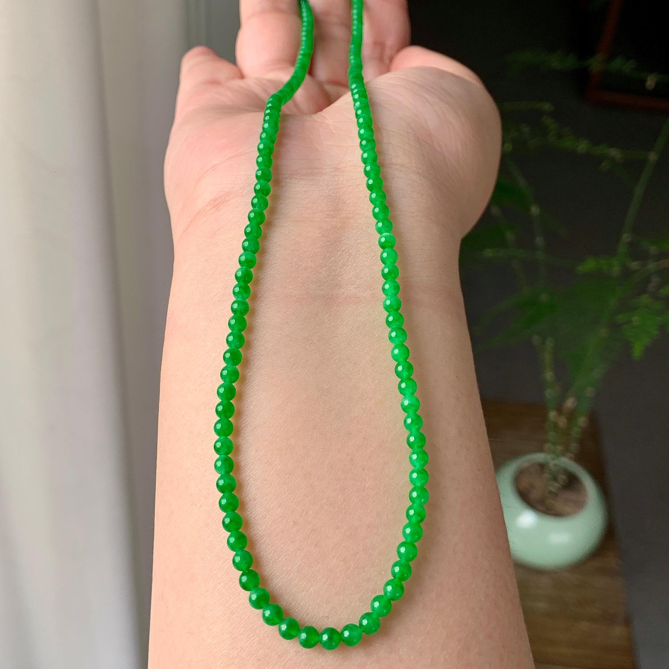 糯冰种阳绿小米珠链（161颗） 天然缅甸A货翡翠（yc355302）