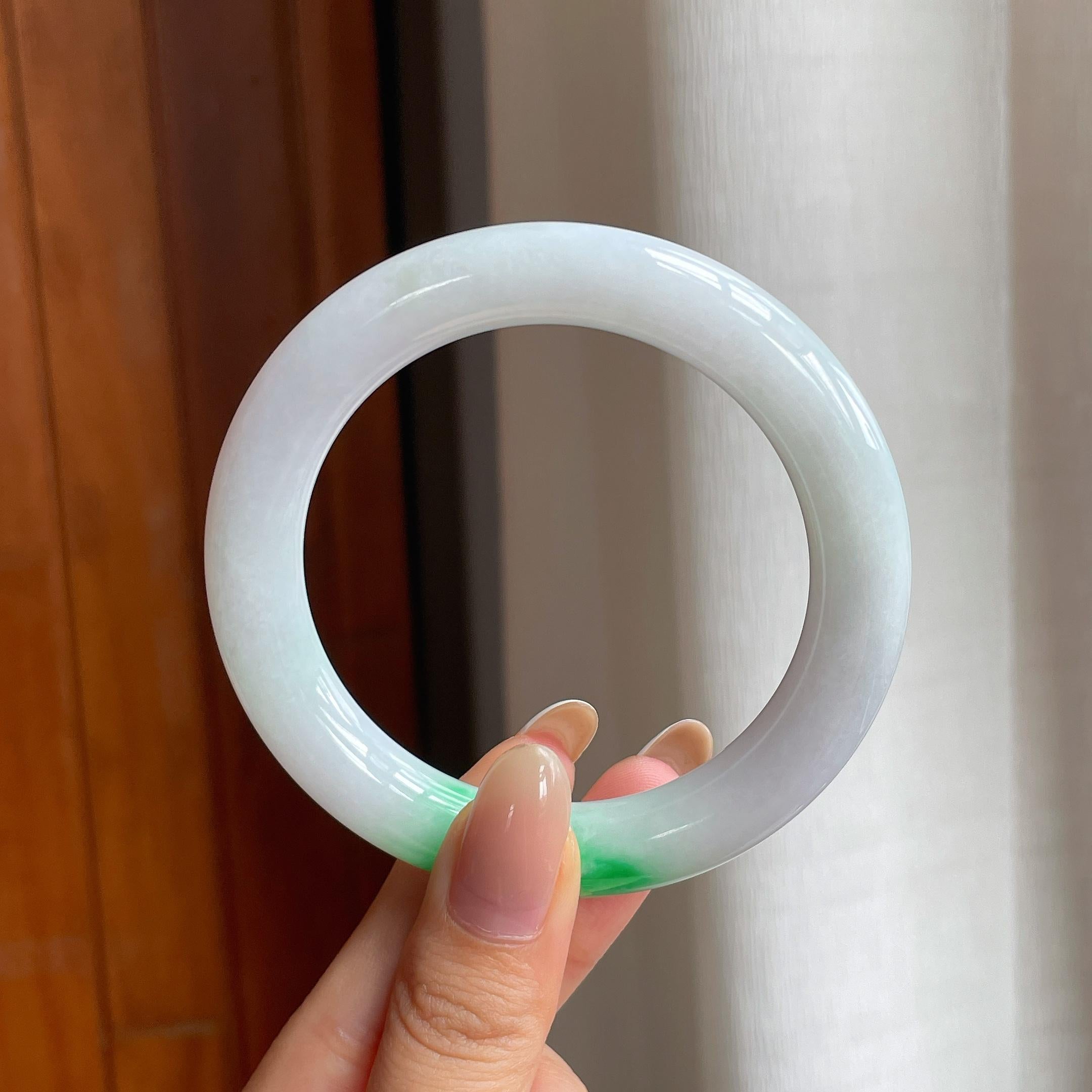 糯冰白底青翡翠圆条手镯（57mm)（yc415954）