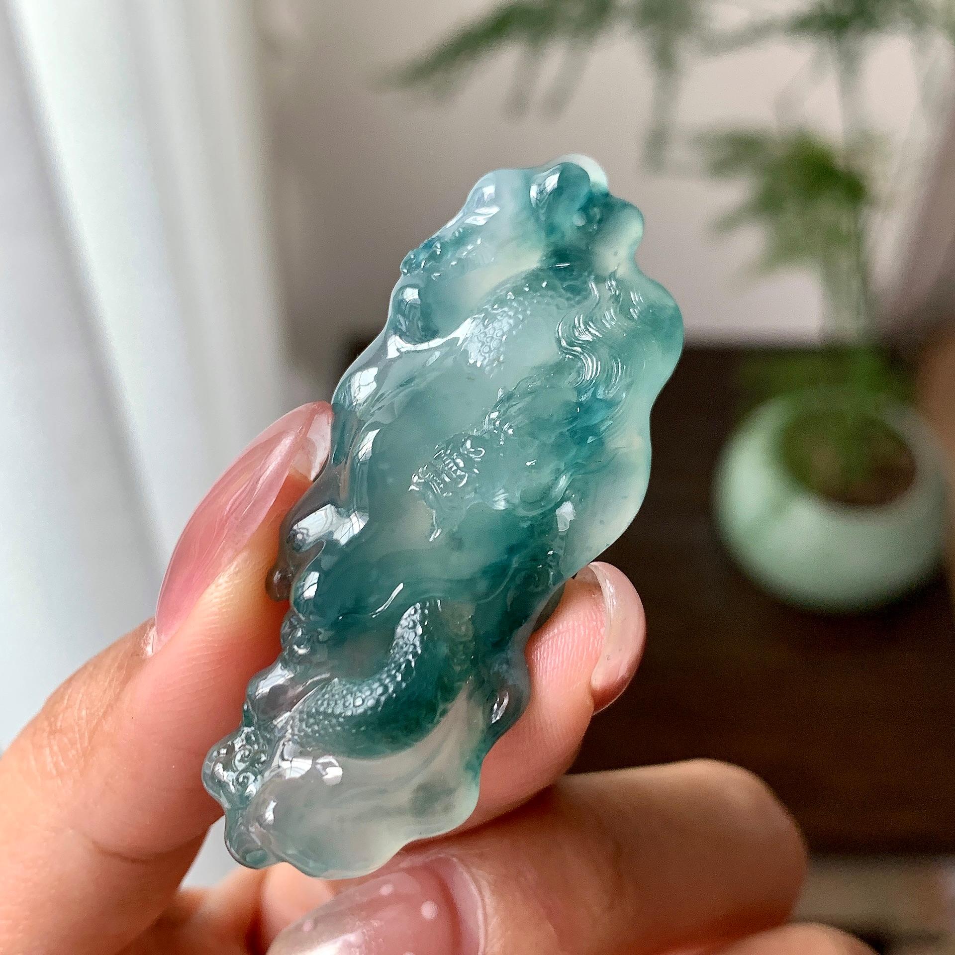 糯冰种飘兰花龙牌挂件（yc287821）