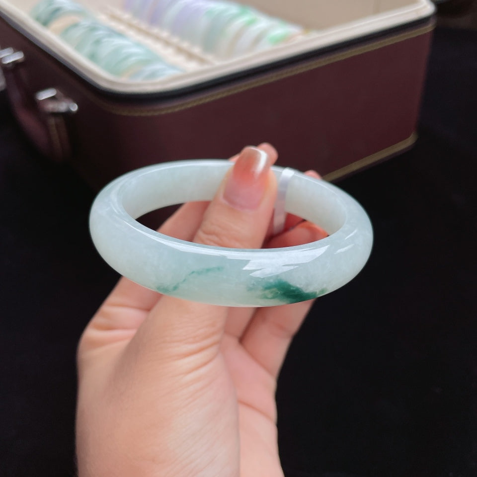 糯冰飘花正圈 翡翠手镯（56mm）（yc017396）
