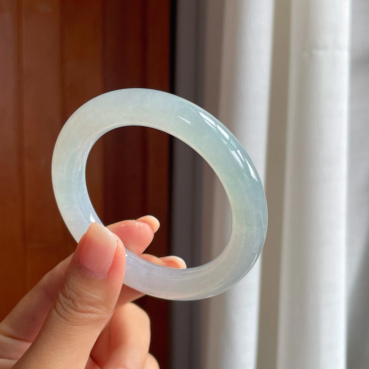 冰种带底色翡翠圆条手镯（53mm）（yc407550）