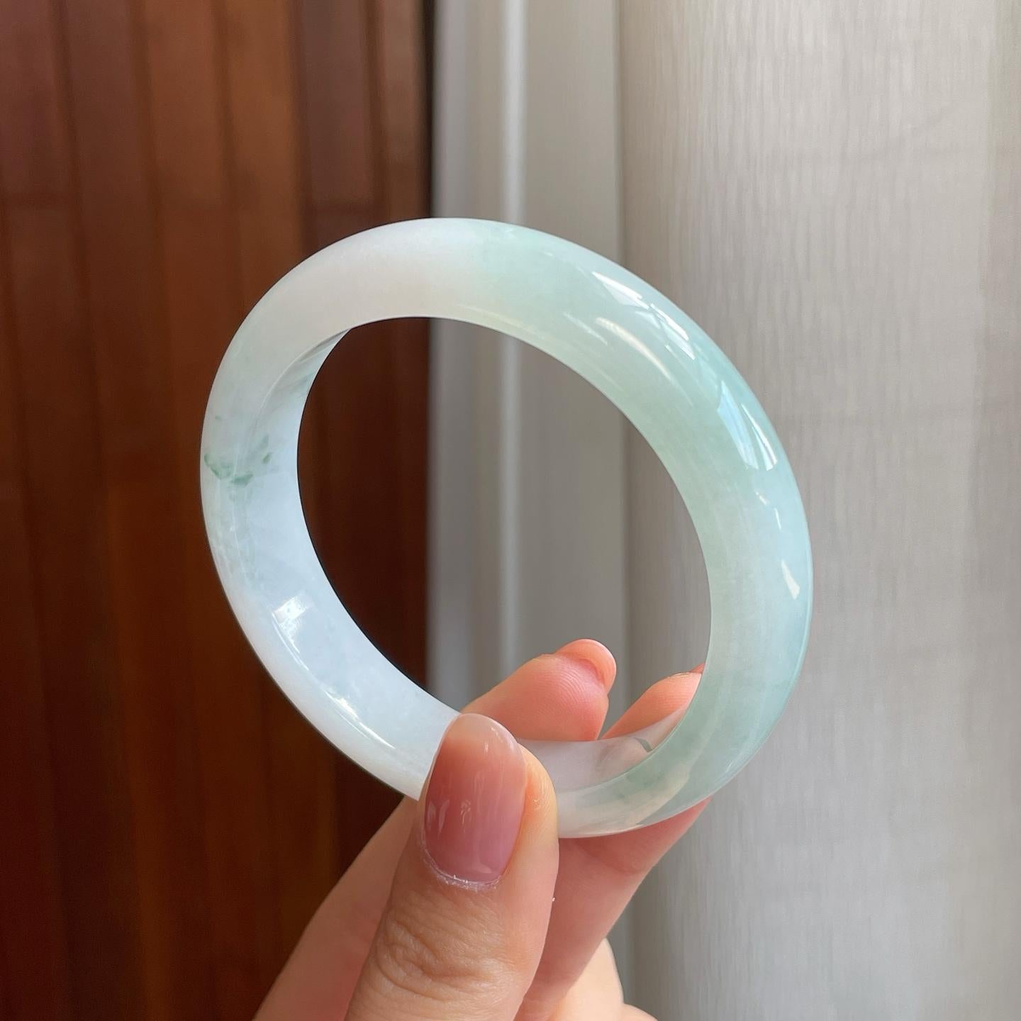 糯冰飘花翡翠平安镯（54.3mm)（yc323701）