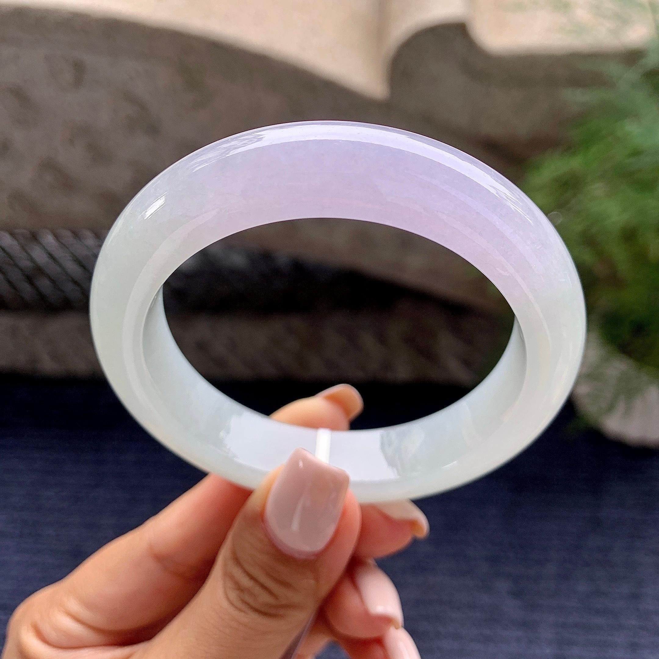 糯冰种淡春彩平安镯（54.6mm）（yc229258）