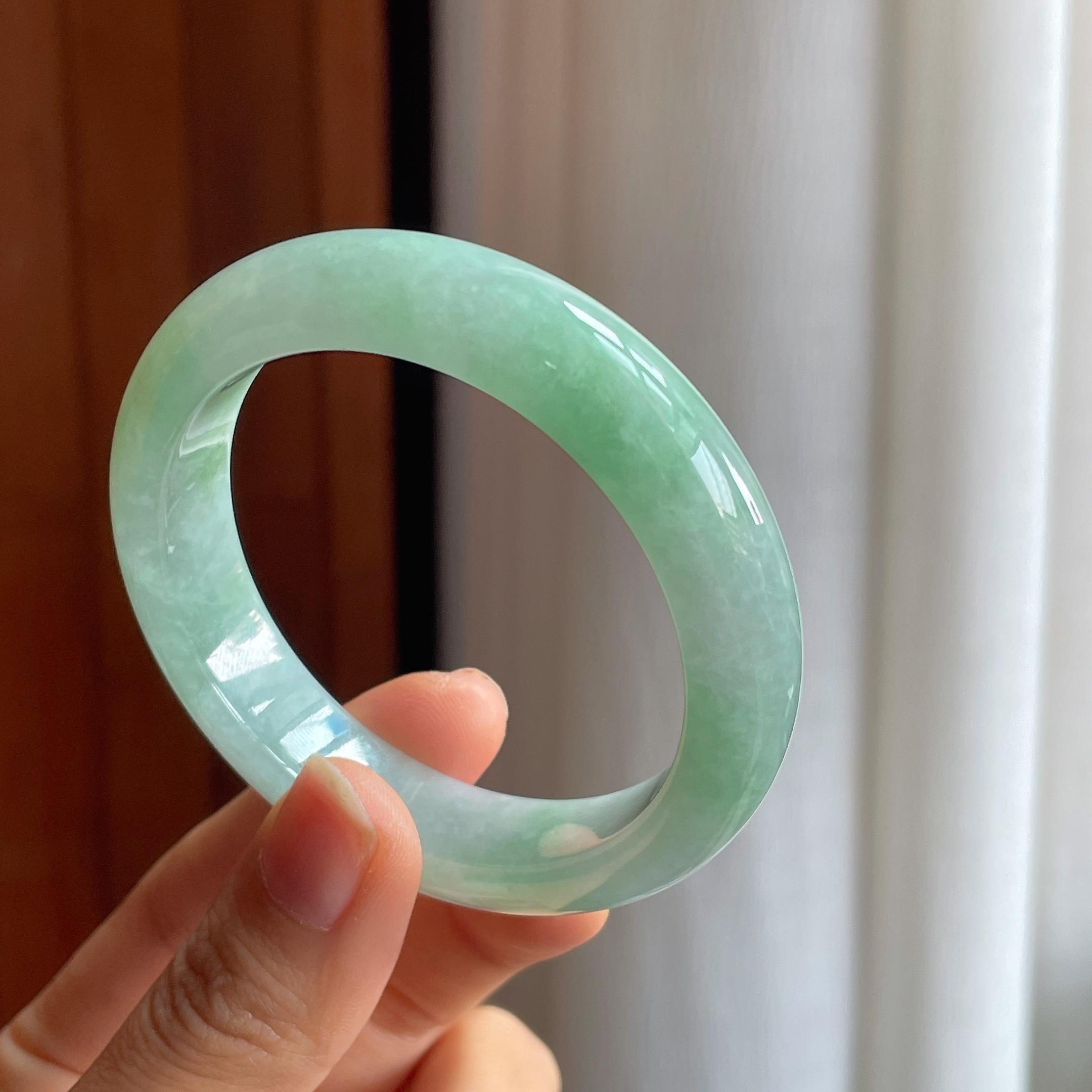 糯冰果绿翡翠平安镯（53mm）（yc343363）
