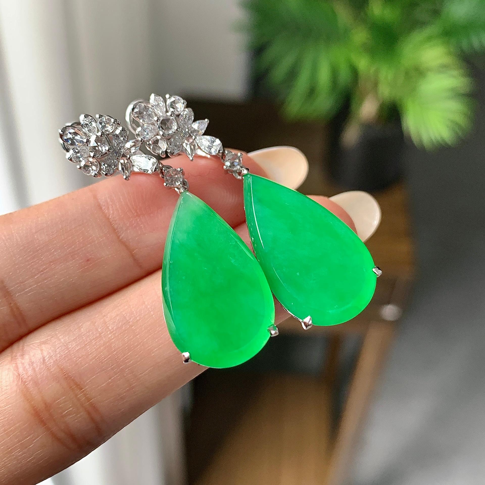 18k金钻镶糯冰种满绿水滴耳坠（yc253841）