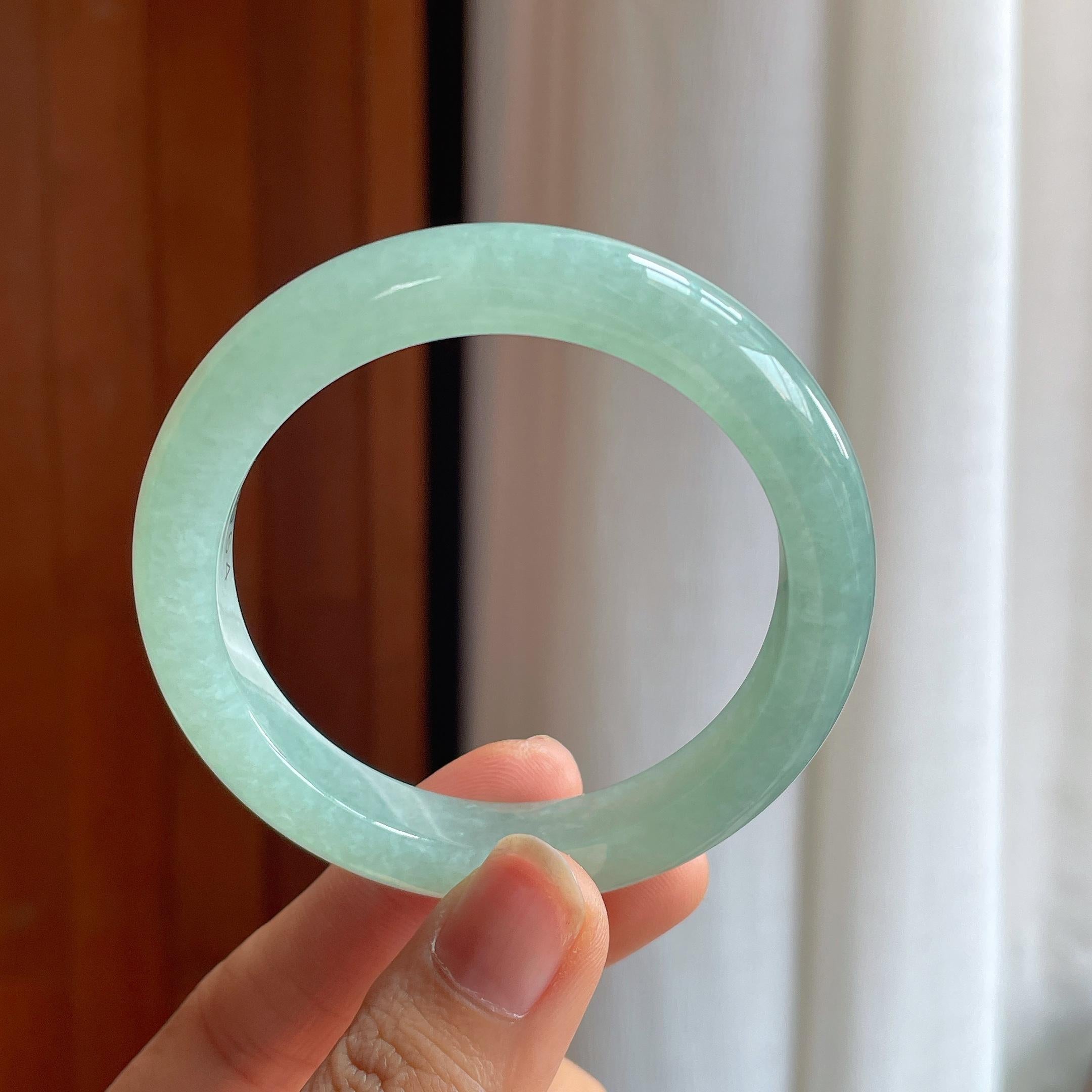 冰种晴底翡翠平安镯（52mm）（yc345503）