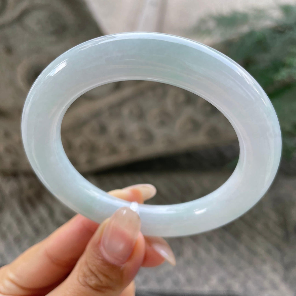 细糯种带底色圆条手镯55圈    天然缅甸A货翡翠（yc351371）