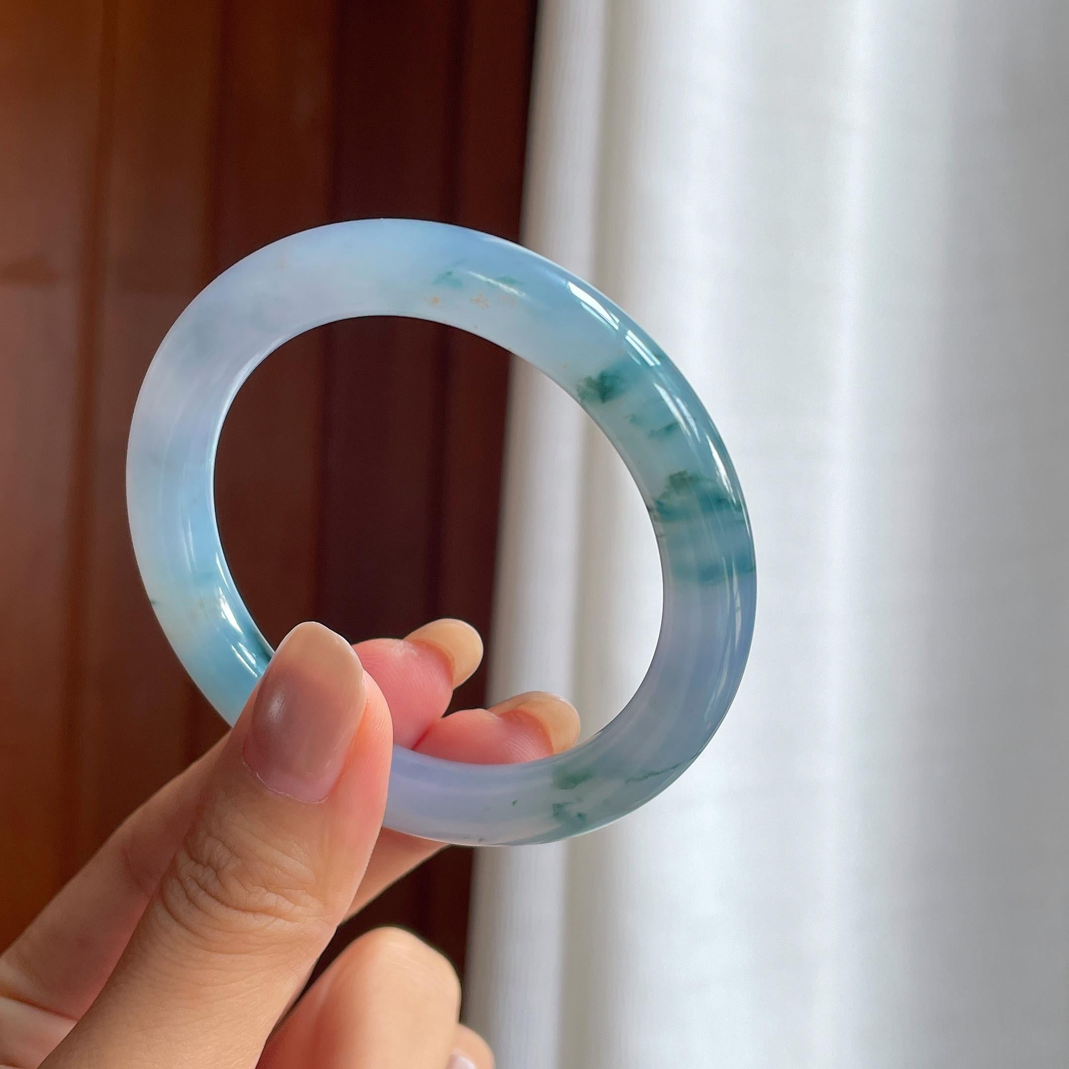 冰紫底飘花圆条手镯（52mm）（yc422964）