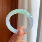 糯冰淡春彩底翡翠平安镯（55.5mm）（yc411305）