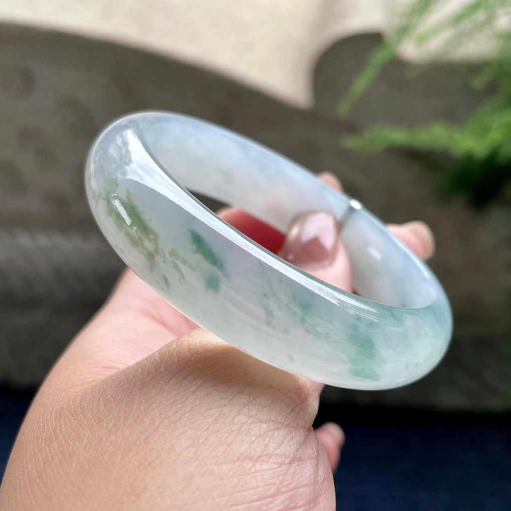 糯冰种飘绿花宽版轮胎手镯 56.6圈口 天然缅甸A货翡翠（yc350652）