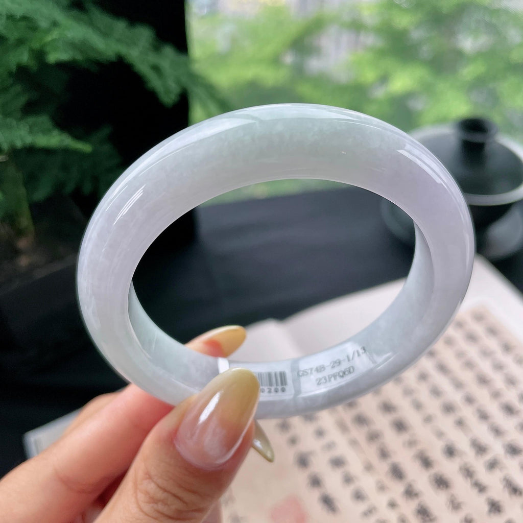 细糯种淡春彩正圈平安镯57圈 天然缅甸A货翡翠（yc473068）