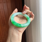 Vòng tay tròn màu băng tuyết mịn màng 54 vòng Ngọc phỉ thúy tự nhiên hạng A Myanmar (yc451509)