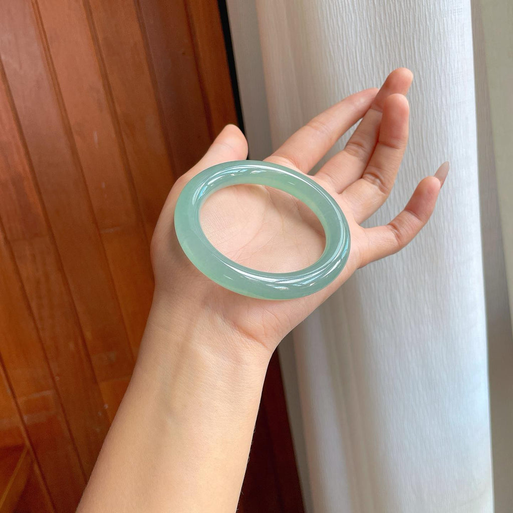 冰种湖水绿翡翠圆条手镯（54.5mm）（yc313025）