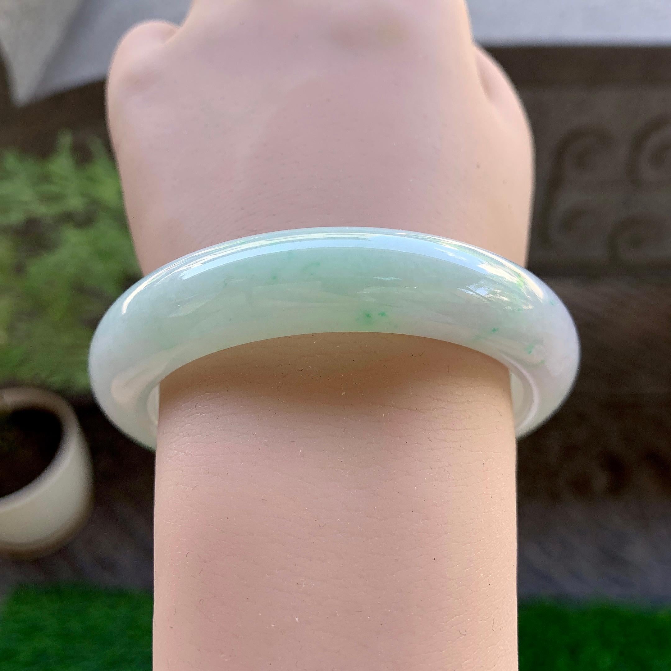 细糯种飘花平安镯（56mm）（yc246659）