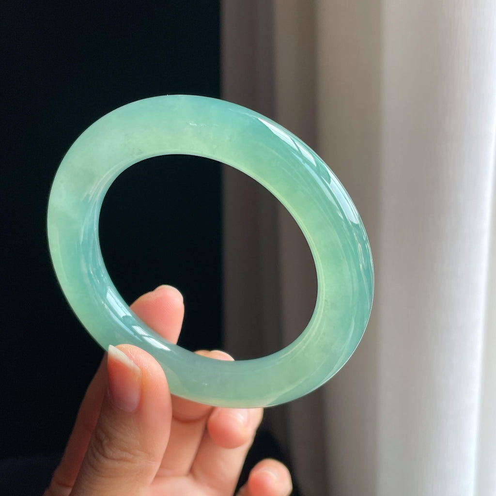 冰种蓝晴底翡翠圆条手镯（55.8mm)（yc348918）
