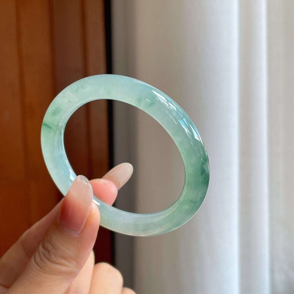 糯冰飘花翡翠贵妃镯（54mm）（yc270326）