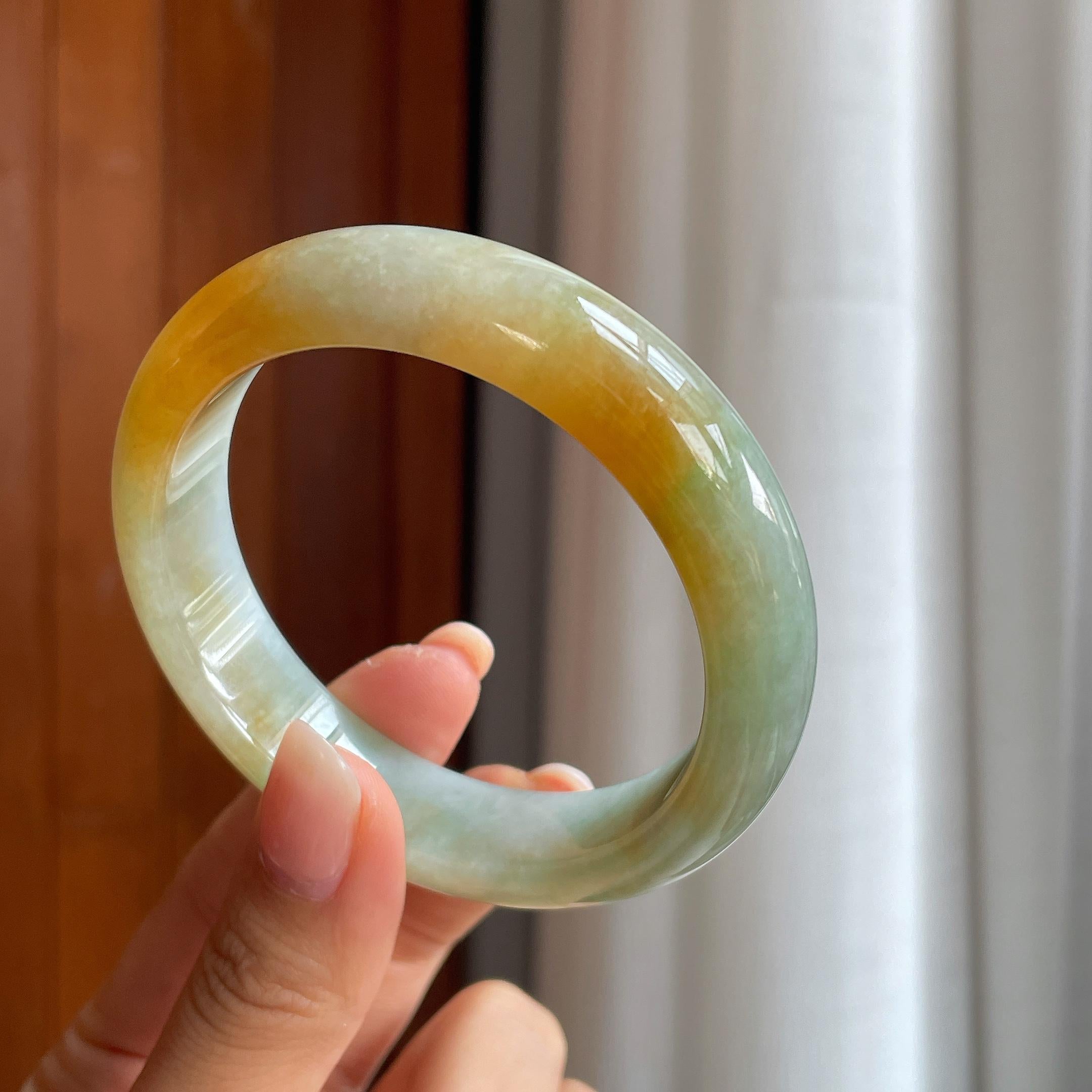 糯冰黄翡翡翠平安镯(58.6mm)（yc415385）