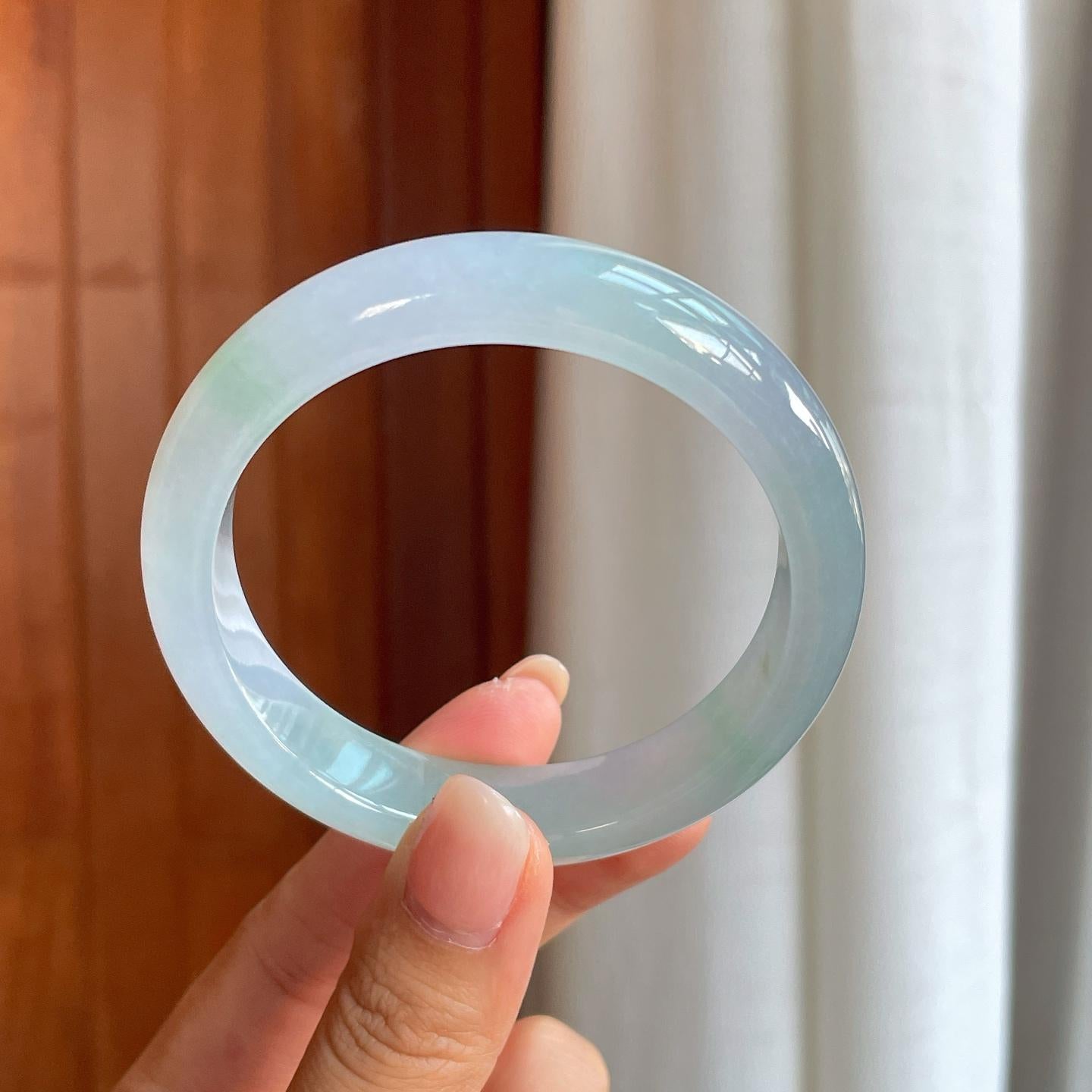 糯冰带底色翡翠平安镯（57.6mm）（yc408392）