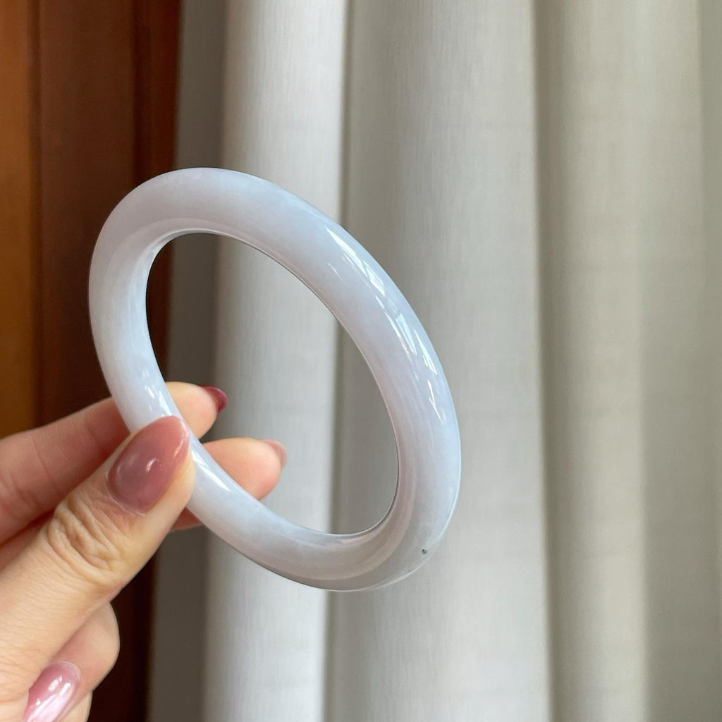 糯冰淡白月光翡翠圆条手镯（58mm）（yc302328）