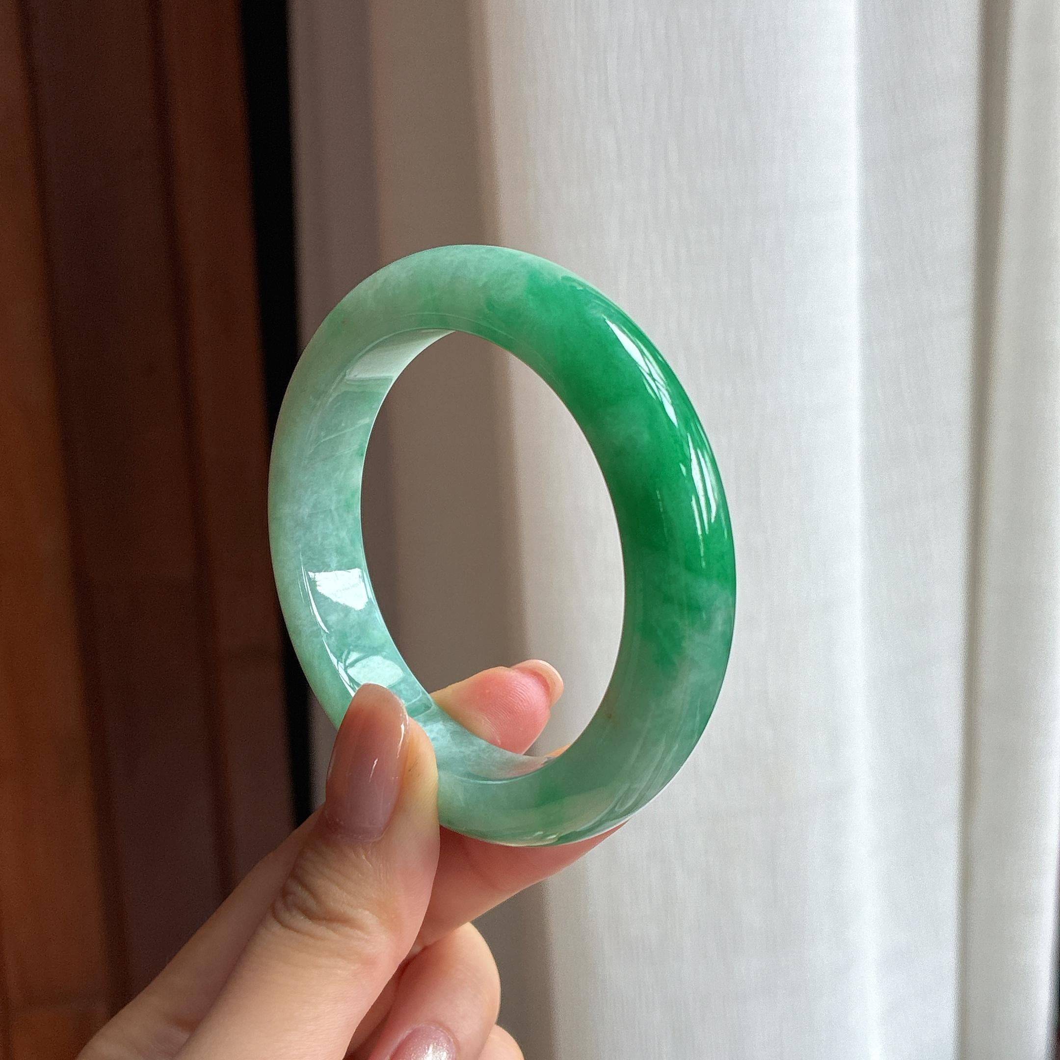 糯冰带色翡翠平安镯（54mm)（yc423065）