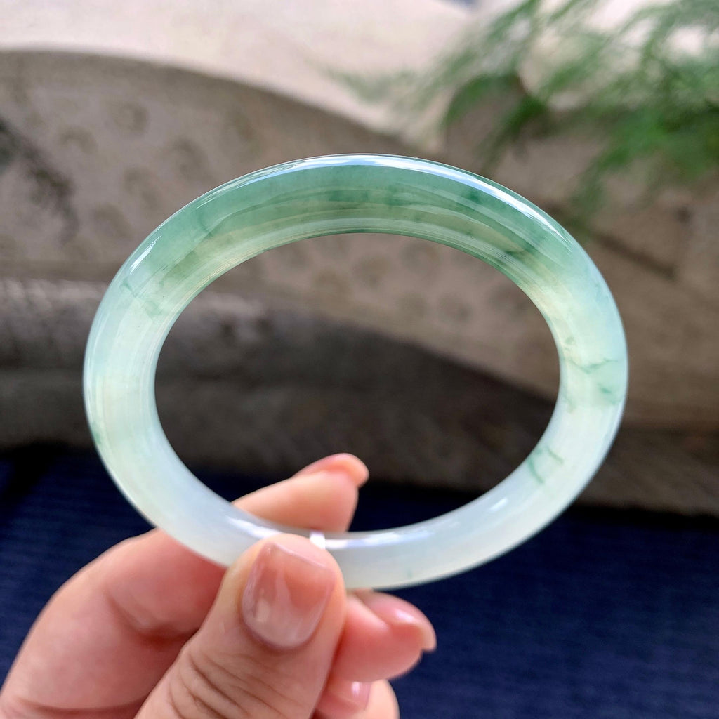 糯冰种飘绿花圆条手镯 54.4圈口 天然缅甸A货翡翠（yc483952）