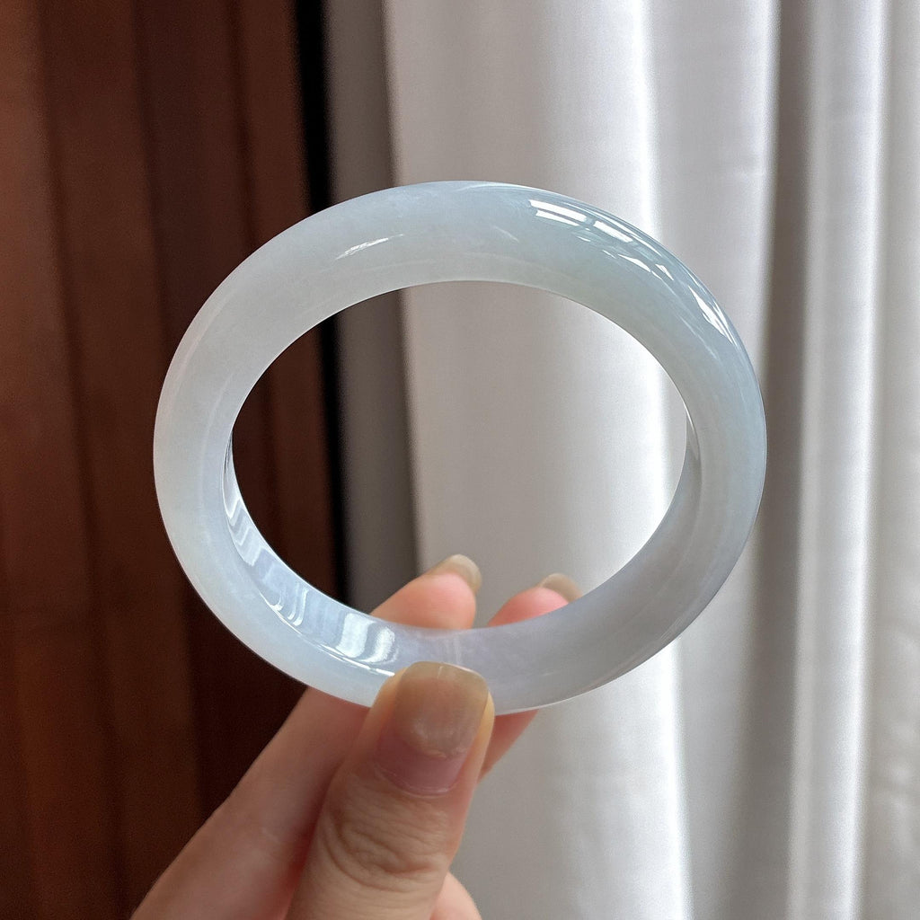 糯冰淡底色正圈平安镯 56圈 天然缅甸A货翡翠（yc484412）