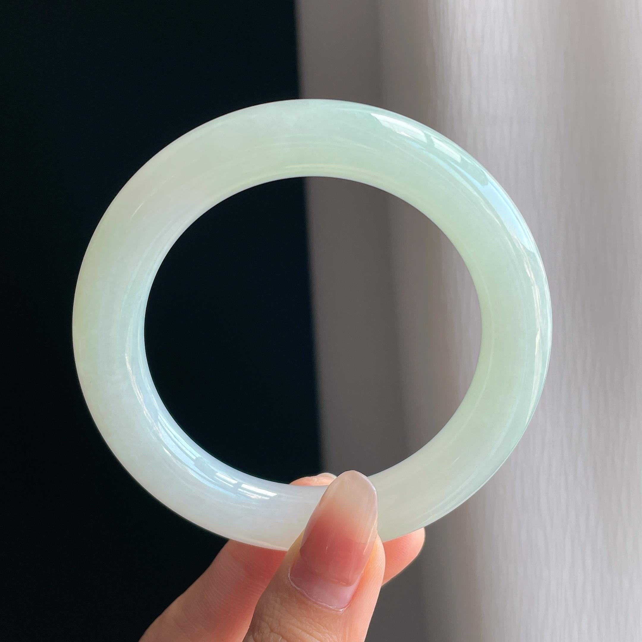 糯冰种晴底翡翠圆条手镯（58.4mm)（yc349347）