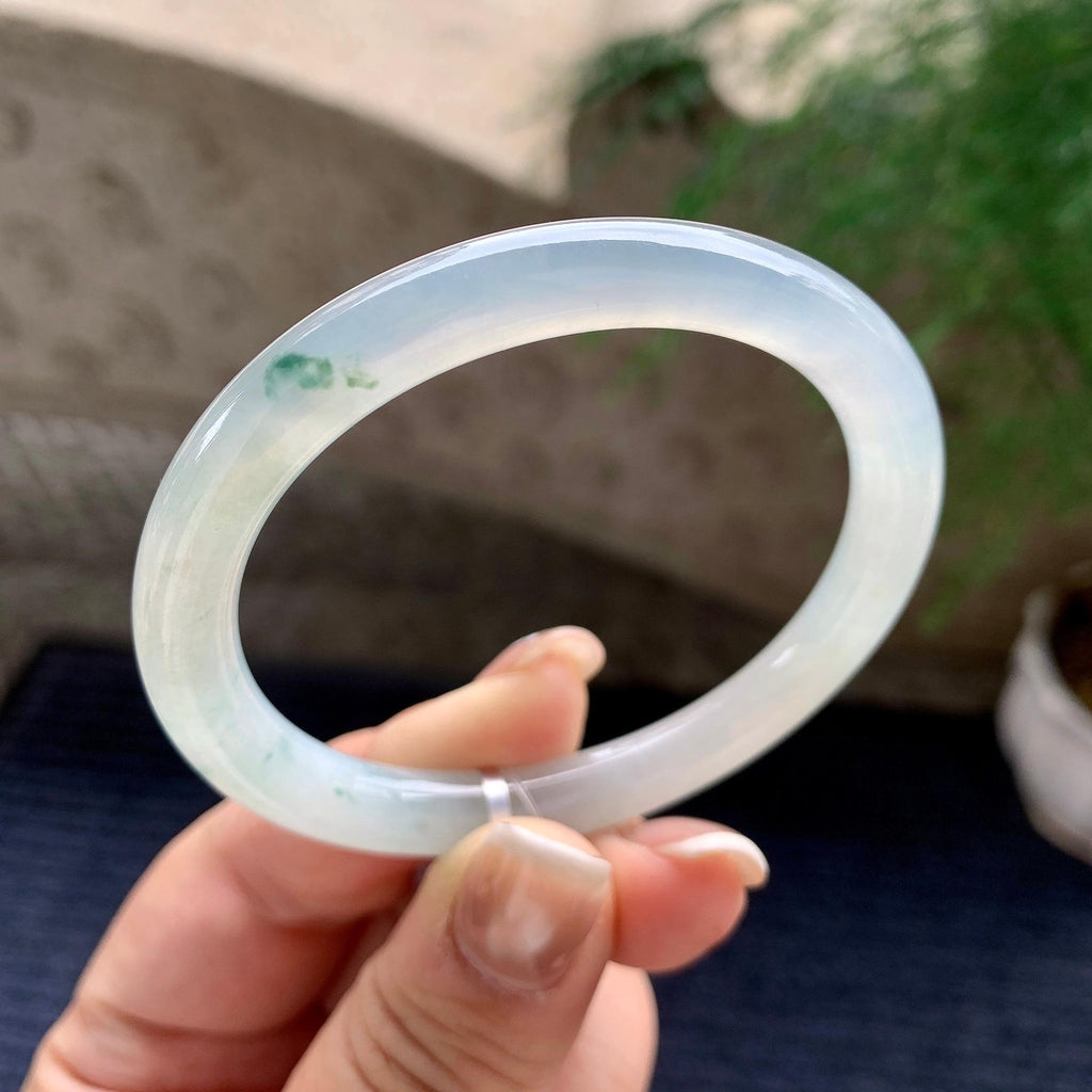 小圈口 糯冰种飘蓝花贵妃手镯 53圈口 天然缅甸A货翡翠（yc376056）