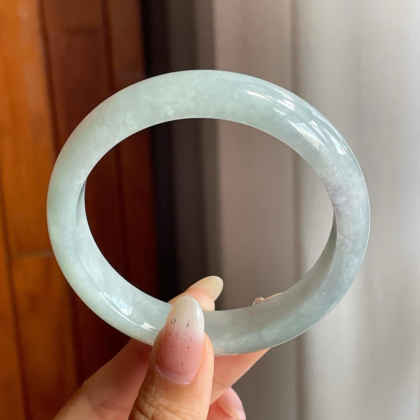 细糯种带底色翡翠平安镯（58.8mm）（yc220247）