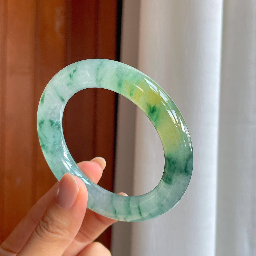 冰种飘花带黄翡翡翠圆条手镯（56mm）（yc402793）